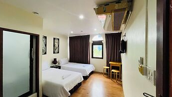 Longzhu Guesthouse