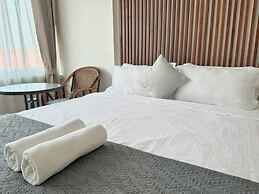 Longzhu Guesthouse
