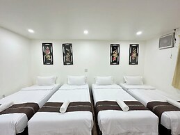 Longzhu Guesthouse