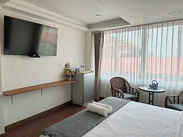 Longzhu Guesthouse