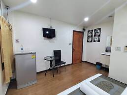 Longzhu Guesthouse