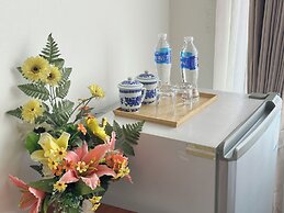 Longzhu Guesthouse