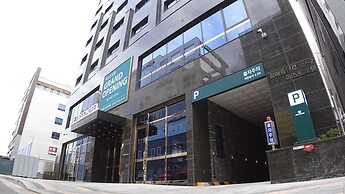 Galmea First Hotel