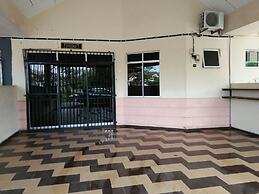 Homestay Pejal