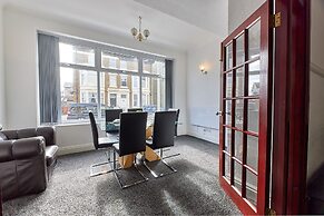Pleasure Holiday Apartments