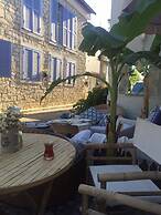Simira Hotel