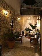 Simira Hotel