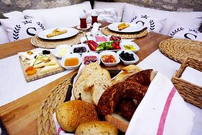 Simira Hotel
