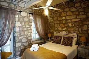 Simira Hotel
