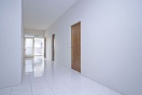 UROOMS Tanah Abang