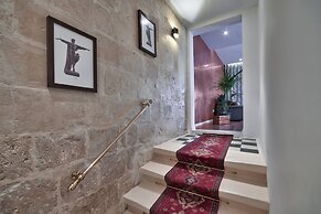 U Collection Suites & Apartments