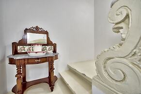 U Collection Suites & Apartments