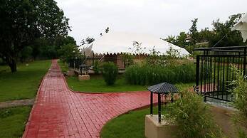 Sterling Kanha