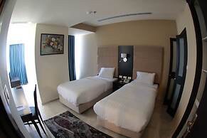Carmel Hotel