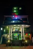 Hotel Supreme