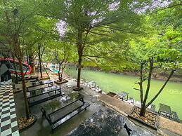 Natthapon Resort