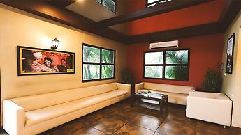 Discover Resorts