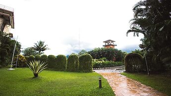Discover Resorts