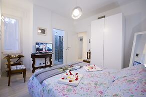 Raimondi Apartment