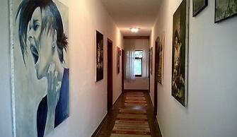 Zeybek 2 Pension & Apart