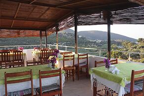 Zeybek 2 Pension & Apart