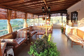Zeybek 2 Pension & Apart