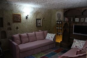 Kayhan Cave Villa