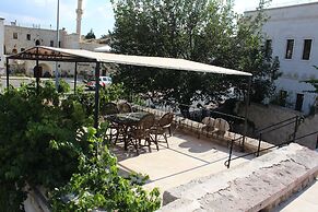 Kayhan Cave Villa