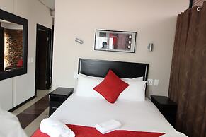 Alcazaba Lodges