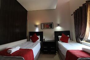 Alcazaba Lodges