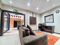 Alcazaba Lodges