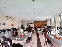 Alcazaba Lodges