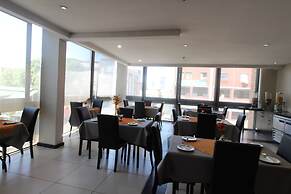 Alcazaba Lodges