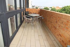 Alcazaba Lodges