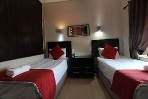 Alcazaba Lodges