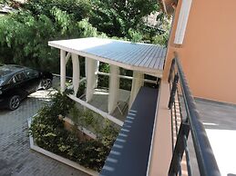 Derveni Luxury Apartments