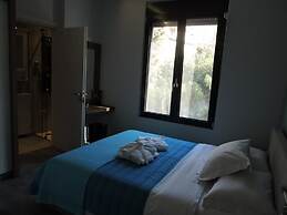 Derveni Luxury Apartments