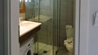 Derveni Luxury Apartments