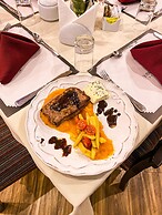 Yawar Inka Hotel