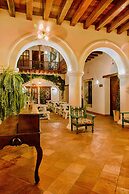 Remedios La Bella Hotel Boutique