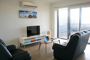 Penneshaw Oceanview Apartments