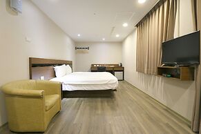 TopL Hotel