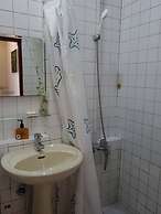 Lawa House - Hostel