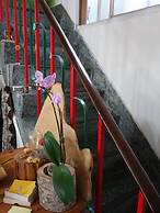 Lawa House - Hostel