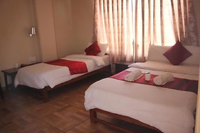 Hotel God Pigeon