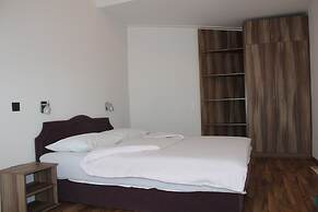 Hotel Mladost