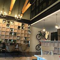 Travel Light Hostel Pattaya