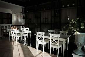 Travel Light Hostel Pattaya