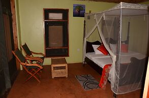 Irungu Forest Safari Lodge