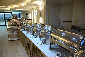 Platinum Seventy Serviced Apartments
